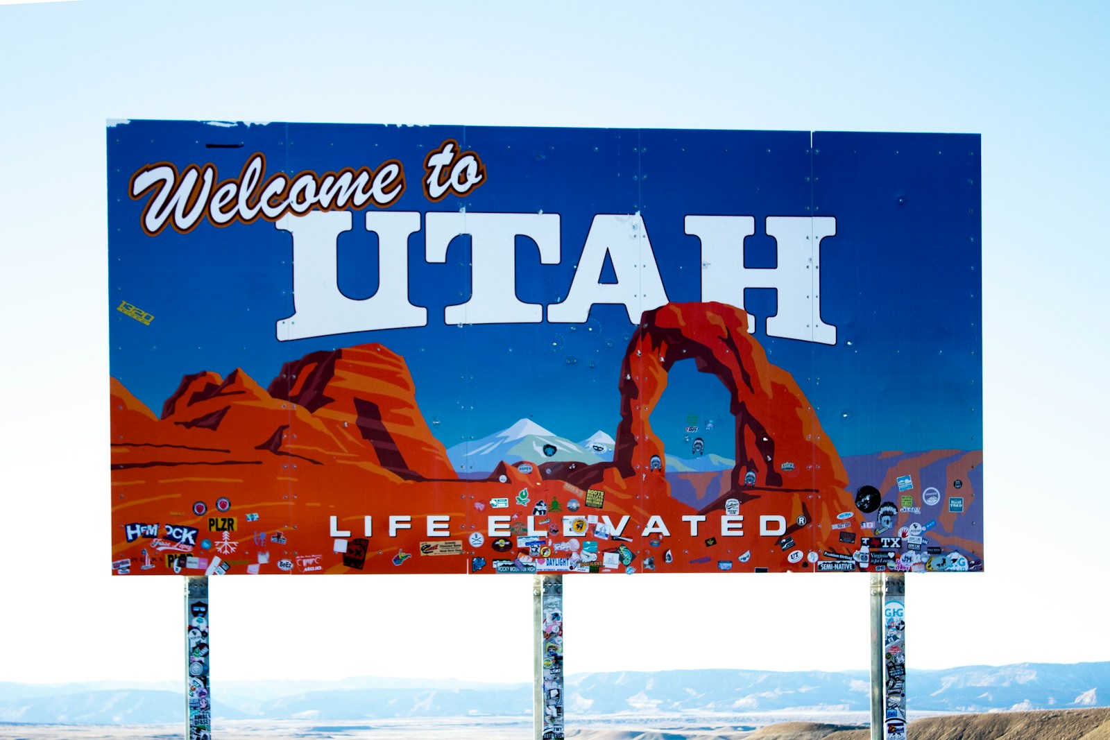 Welcome to Utah signage